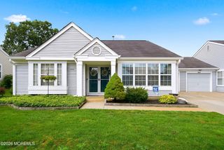 1219A Thornbury Lane A, Manchester, NJ 08759