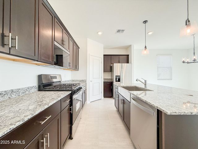 17683 W MADISON Street, Goodyear, AZ 85338