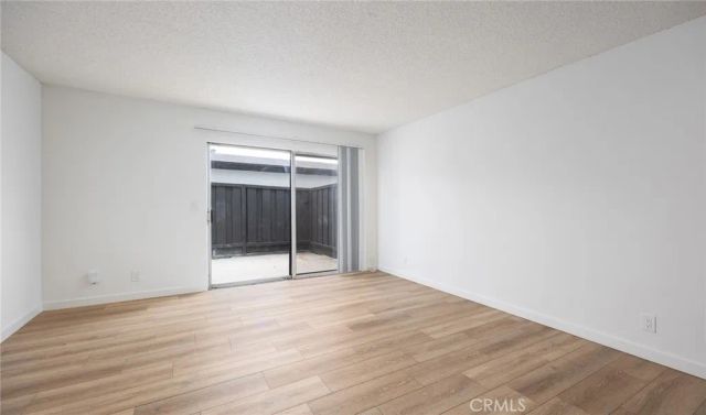 2729 S Baker, Santa Ana, CA 92707