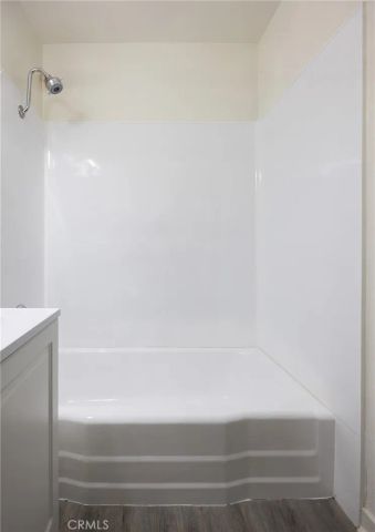 2729 S Baker, Santa Ana, CA 92707