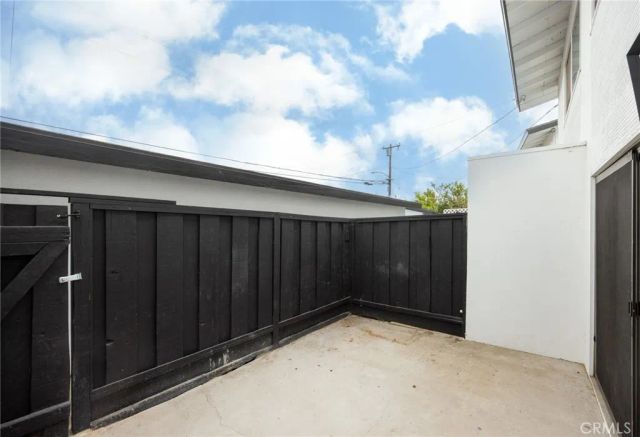 2729 S Baker, Santa Ana, CA 92707