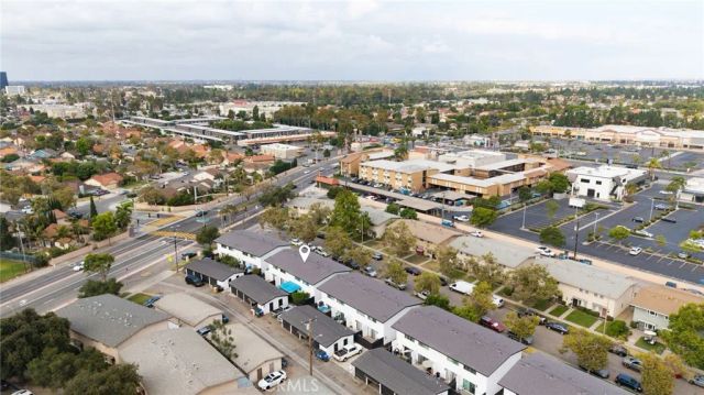 2729 S Baker, Santa Ana, CA 92707