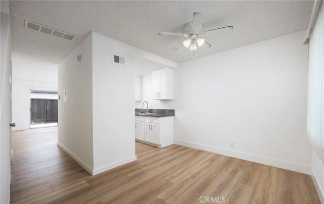 2729 S Baker, Santa Ana, CA 92707