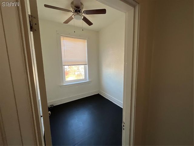 4456 Pennsylvania Avenue, St Louis, MO 63111