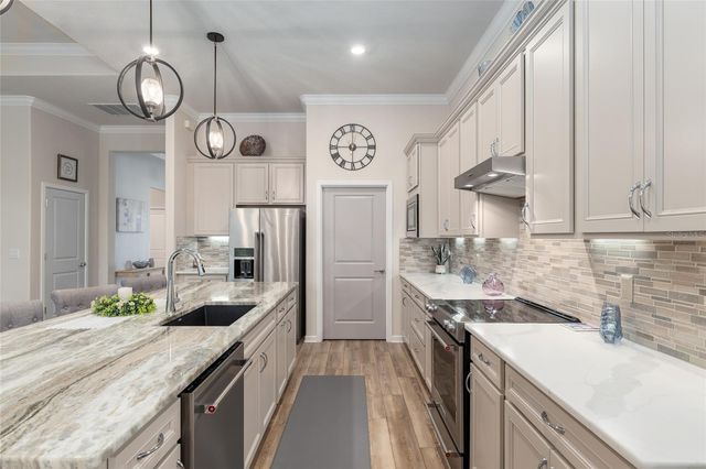 5662 SW 94TH AVENUE, Ocala, FL 34481