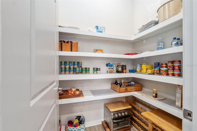 5662 SW 94TH AVENUE, Ocala, FL 34481