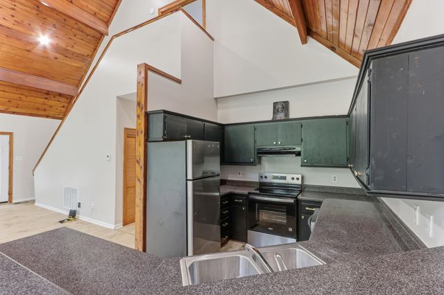 1000 EWELL RD, Moscow, TN 38057