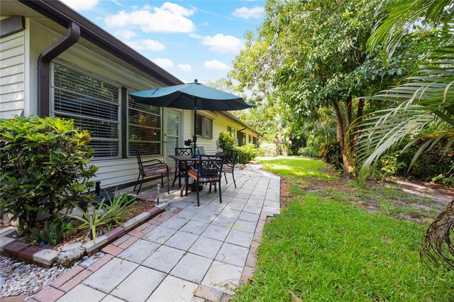 1001 PINE ISLE LANE 1001, Naples, FL 34112