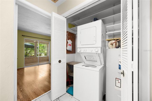 1001 PINE ISLE LANE 1001, Naples, FL 34112