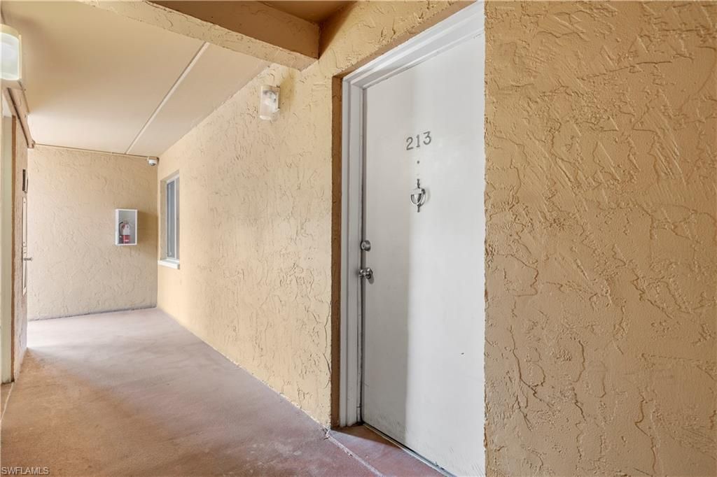 2366 E Mall DR 213, FORT MYERS, FL 33901 — photo 5