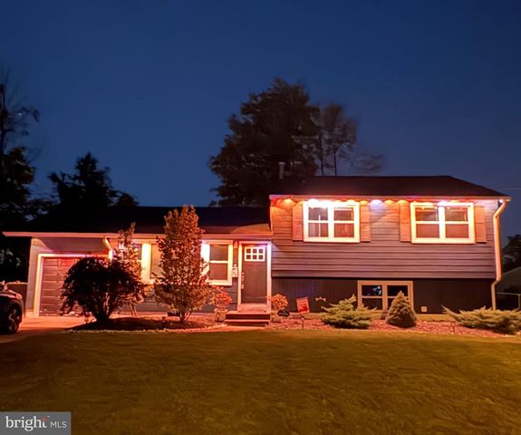 220 OGDEN STATION RD, Wenonah, NJ 08090