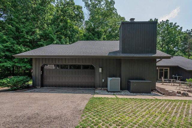 14825 Woodbridge ROAD, Brookfield, WI 53005
