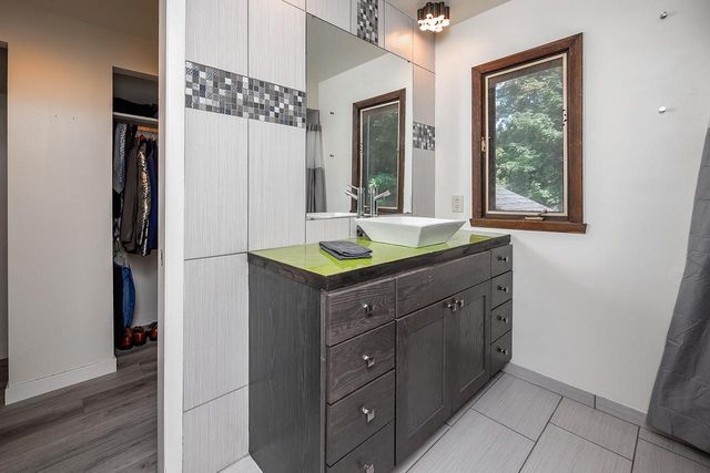 14825 Woodbridge ROAD, Brookfield, WI 53005