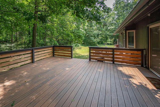 14825 Woodbridge ROAD, Brookfield, WI 53005