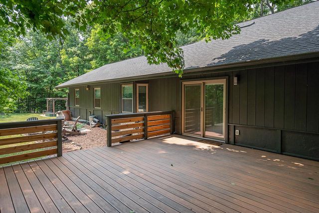 14825 Woodbridge ROAD, Brookfield, WI 53005