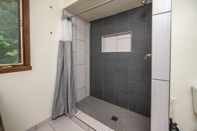 14825 Woodbridge ROAD, Brookfield, WI 53005