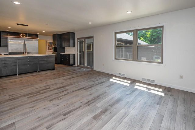 14825 Woodbridge ROAD, Brookfield, WI 53005