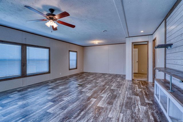 302 S Center Street, Fort Branch, IN 47648