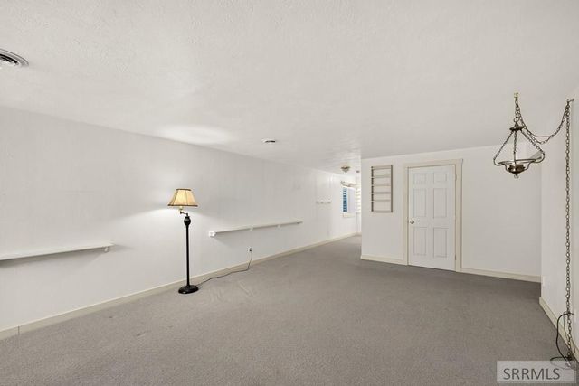 877 Flora Circle, Idaho Falls, ID 83401