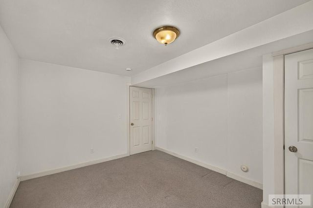 877 Flora Circle, Idaho Falls, ID 83401