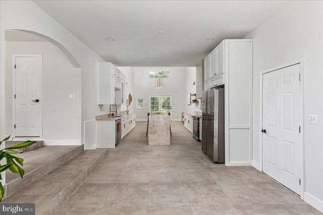 101 DELAWARE TRL, Winchester, VA 22602