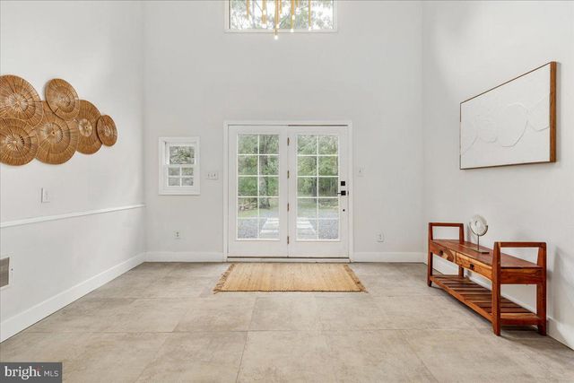 101 DELAWARE TRL, Winchester, VA 22602