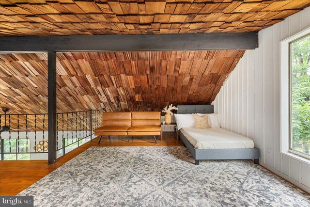 101 DELAWARE TRL, Winchester, VA 22602