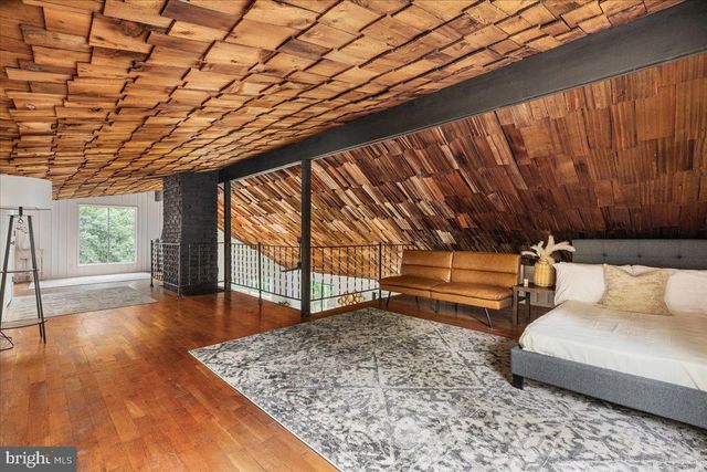 101 DELAWARE TRL, Winchester, VA 22602