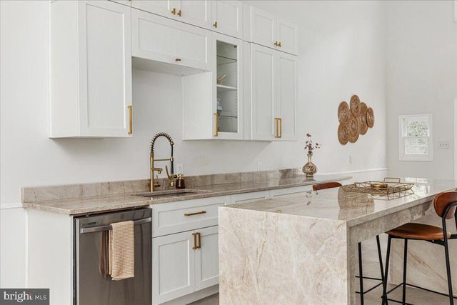 101 DELAWARE TRL, Winchester, VA 22602