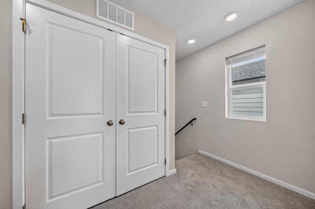 4440 W Bedford Ave, Spokane, WA 99208