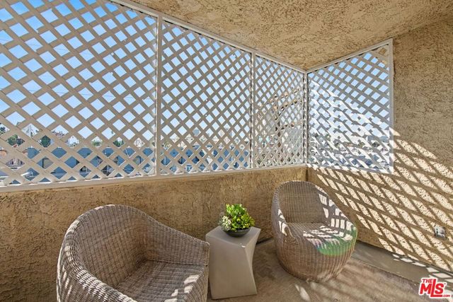 1909 Glendon Avenue 304, Los Angeles, CA 90025