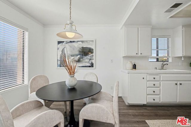 1909 Glendon Avenue 304, Los Angeles, CA 90025