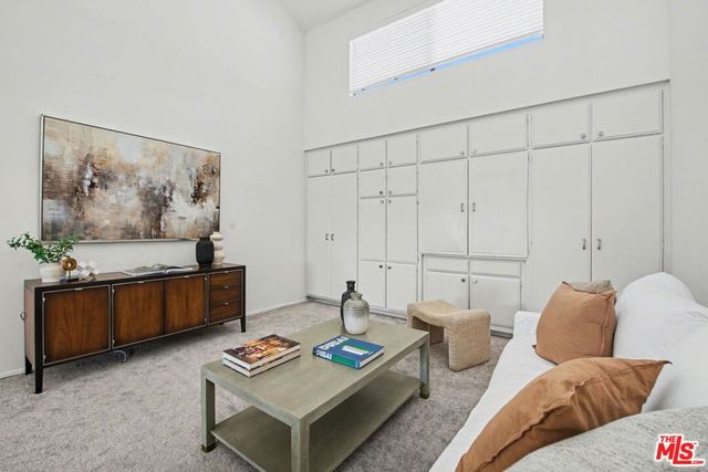 1909 Glendon Avenue 304, Los Angeles, CA 90025