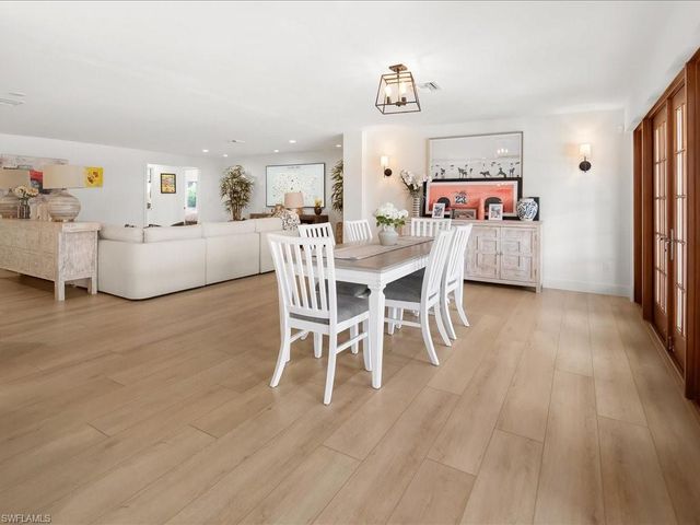 337 Mooring Line DR, Naples, FL 34102