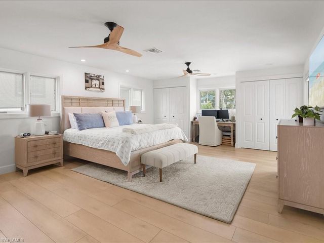 337 Mooring Line DR, Naples, FL 34102