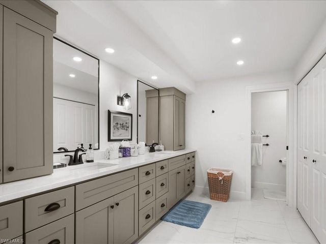 337 Mooring Line DR, Naples, FL 34102