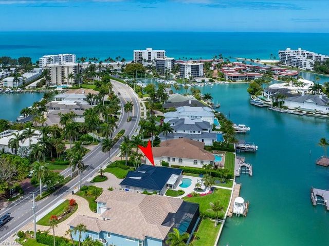 337 Mooring Line DR, Naples, FL 34102