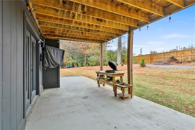 511 E Boyd Road, Hogansville, GA 30230