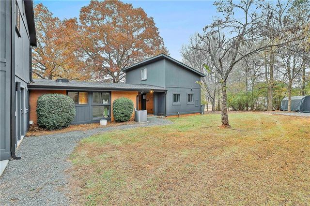 511 E Boyd Road, Hogansville, GA 30230