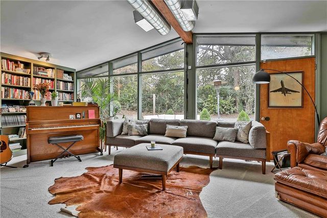 511 E Boyd Road, Hogansville, GA 30230