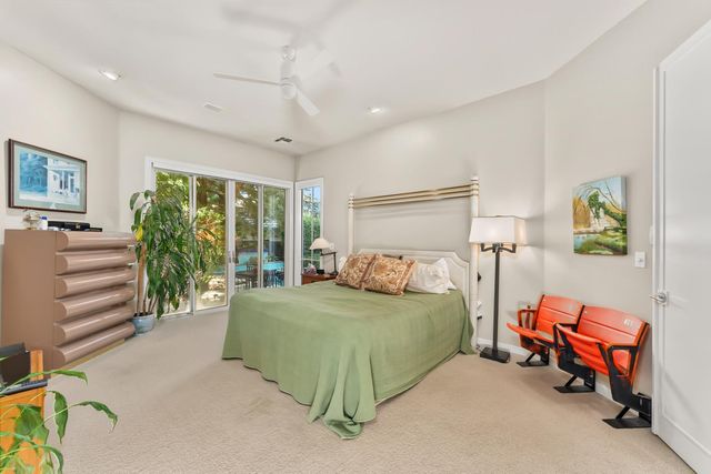 11 Lake Harbor Ct, Sacramento, CA 95831