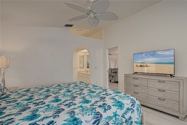 12196 Matlacha BLVD, Matlacha Isles, FL 33991