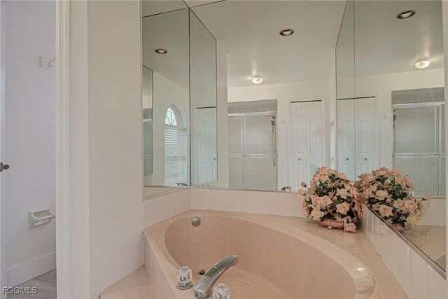 12196 Matlacha BLVD, Matlacha Isles, FL 33991