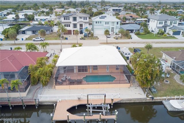 12196 Matlacha BLVD, Matlacha Isles, FL 33991