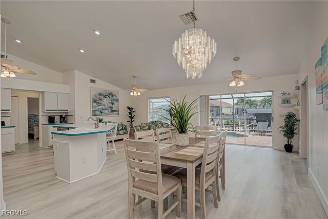 12196 Matlacha BLVD, Matlacha Isles, FL 33991