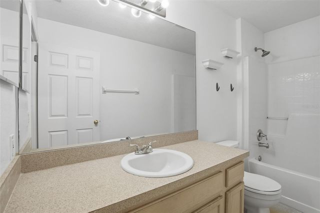 2232 ARCHER BOULEVARD, Orlando, FL 32833