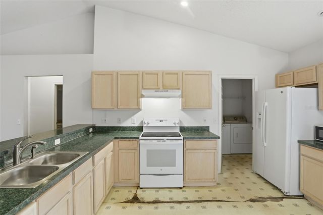 2232 ARCHER BOULEVARD, Orlando, FL 32833