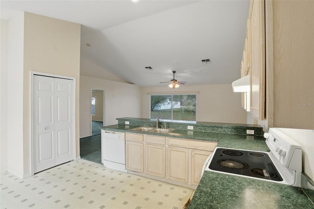 Image 22 of property listing at 2232 ARCHER BOULEVARD, Orlando, FL 32833