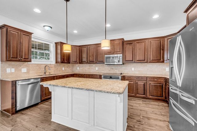 109 Saranac Trl, Hendersonville, TN 37075