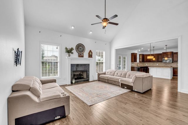 109 Saranac Trl, Hendersonville, TN 37075